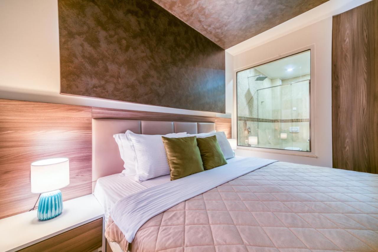 Boutique Hotel "Salina" อุลซิน ภายนอก รูปภาพ