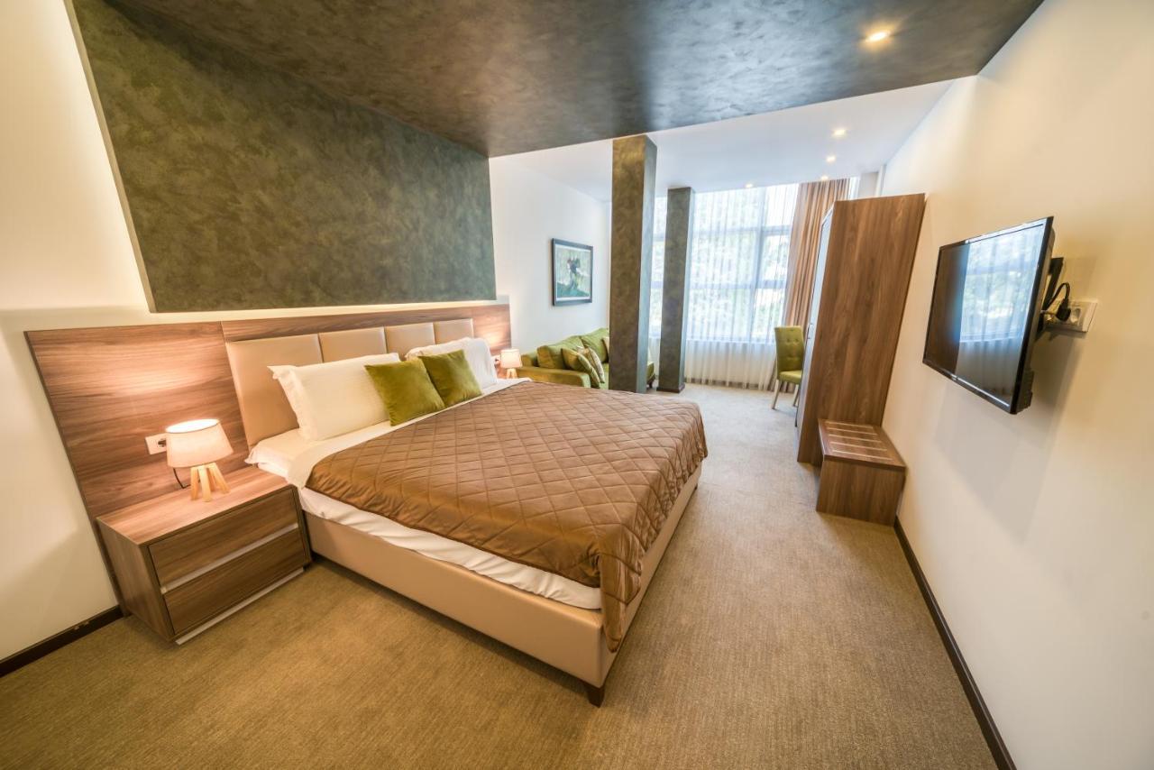 Boutique Hotel "Salina" อุลซิน ภายนอก รูปภาพ